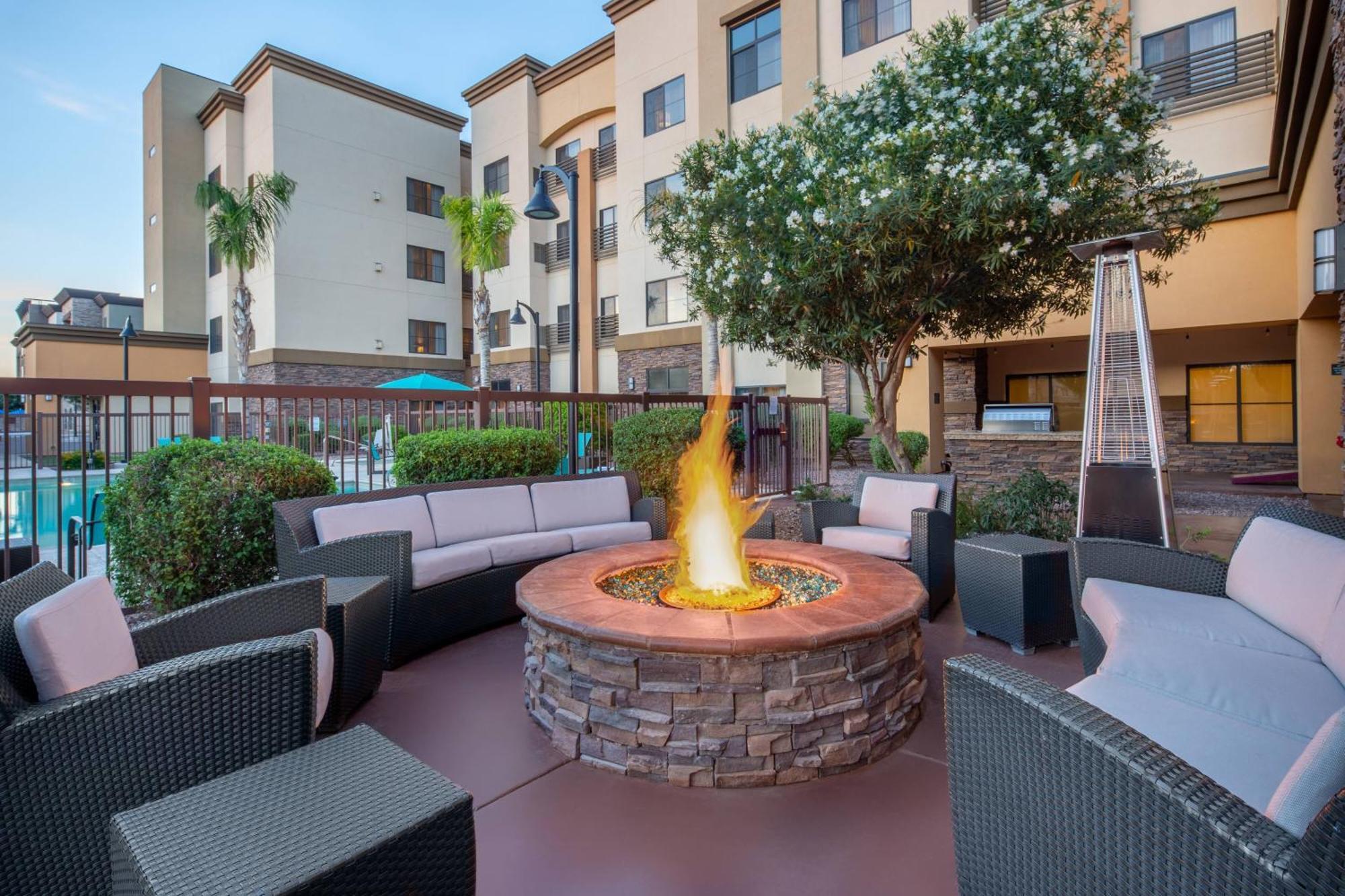 Residence Inn Phoenix Nw/Surprise Exteriör bild